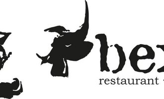 Ein schwarzes Logo mit stilisierten Kuh- und Bullenfiguren. Der Name "bex" steht darunter, zusammen mit den Worten "restaurant · bar".