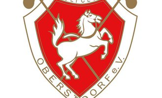 The logo of the Oberst Dorfe Golf Club features a red coat of arms with an upright horse and golf clubs. The inscription "GOLFCLUB OBERST DORFE.V." is also included. | © Golfclub Oberstdorf