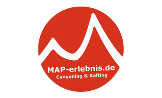 A red logo featuring stylized mountains and the text "MAP-erlebnis.de Canyoning & Rafting". It represents adventure activities in nature. | © MAP-Erlebnis_logo