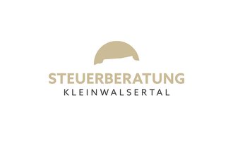 Ein schlichtes Logo für Steuerberatung im Kleinwalsertal. Es zeigt den Schriftzug "STEUERBERATUNG KLEINWALSERTAL" in modernem Design. | © lang_background_wide_22-2 Logo