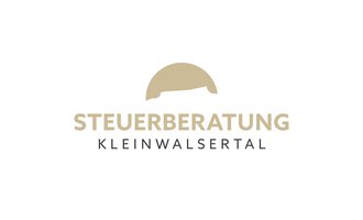 Ein schlichtes Logo für Steuerberatung im Kleinwalsertal. Es zeigt den Schriftzug "STEUERBERATUNG KLEINWALSERTAL" in modernem Design.